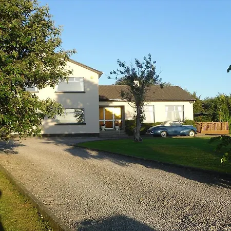 Fern Rock Bed and breakfast 3*