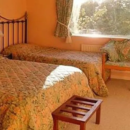 Fern Rock Bed and breakfast Dromin