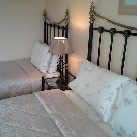 Couette-café Fern Rock 3*