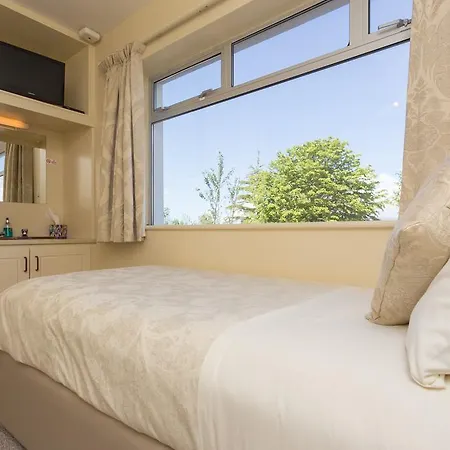 Fern Rock Bed and breakfast Dromin
